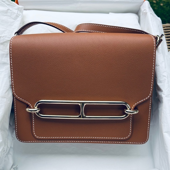 Hermes Handbags - 👉EXCELLENT USED CONDITION - HERMÈS Roulis Bag calfskin gold with PHW👈